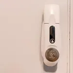Vivienda Turística Reformada En Zona Residencial Con Garaje Y Wifi